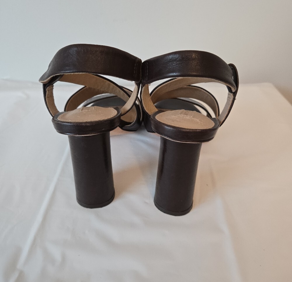 Antonio Melani Brown Leather Crisscross Sandals – Size 6, 2.5–3" Heel - Picture 4 of 9